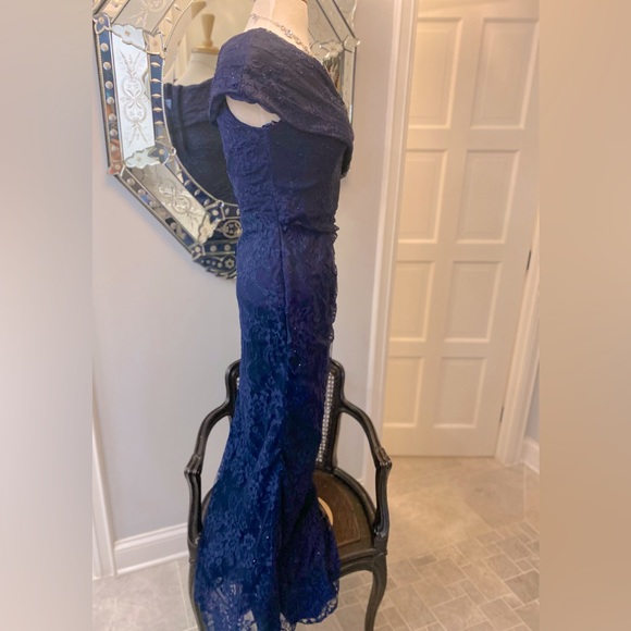 NWT La Femme Wedding Lace Rhinestone Classic Fitted Special Occasion Dress - Picture 11 of 16